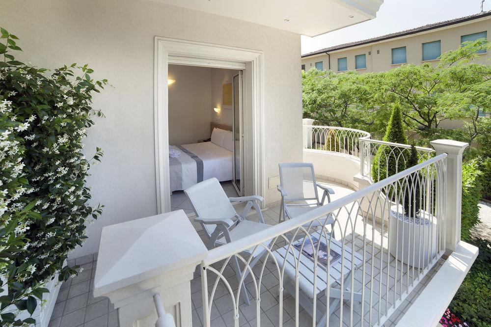 Hotel Gala Riccione Exterior photo
