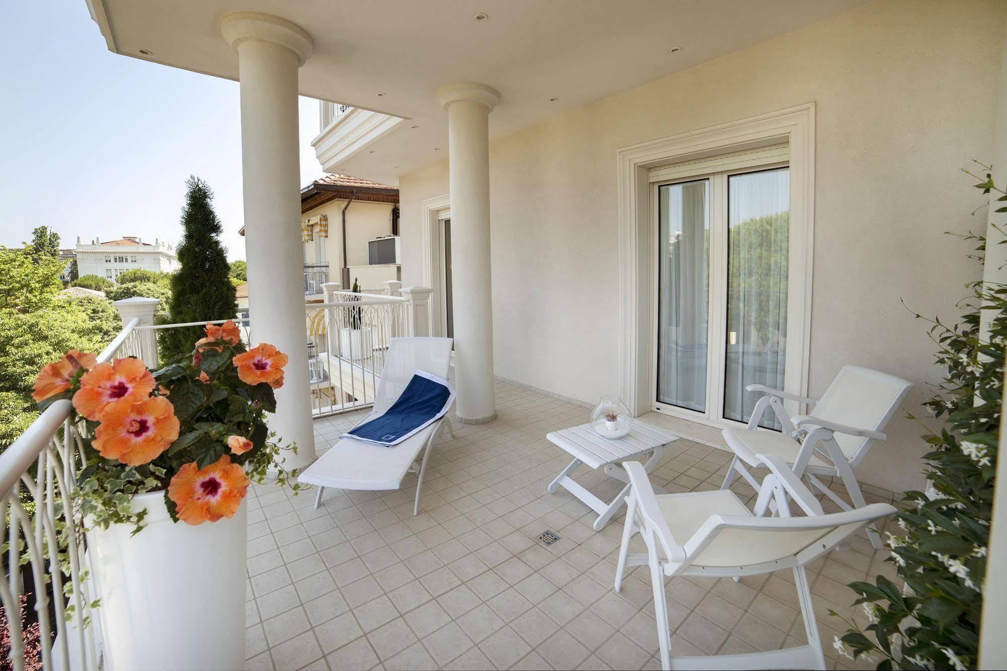 Hotel Gala Riccione Exterior photo